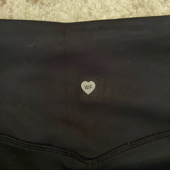 WILDFOX Sweat Contoured Biker Shorts Black Lemonade - Picture 6 of 13